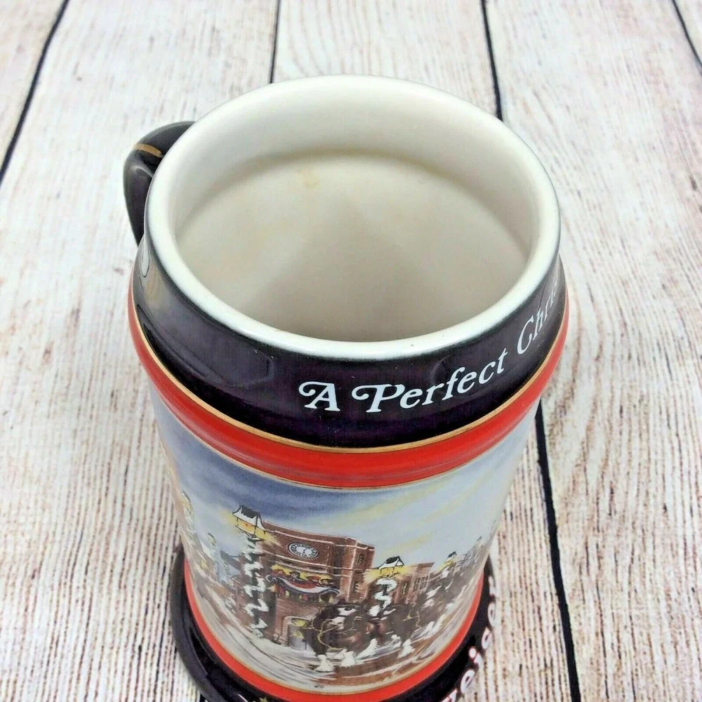 1992 Budweiser Holiday Beer Stein "A Perfect Christmas" Clydesdale Horses #12306 - Picture 6 of 9